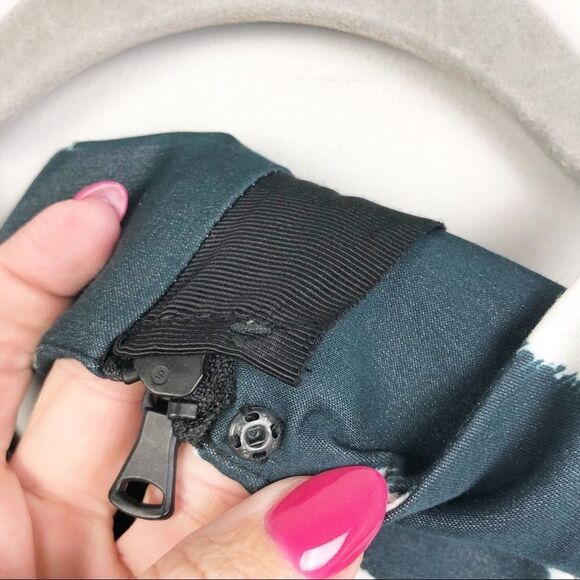 MILLY | Abstract Watercolor Floral Fit & Flare Dress Women’s Size 4 - Picture 10 of 11